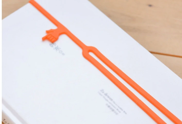 Новое специальное предложение ПВХ магнитная закладка с рисунками из мультфильмов 1 шт. эластичность экологически Силиконовые Закладки "пальцы" K6160 - Цвет: Orange