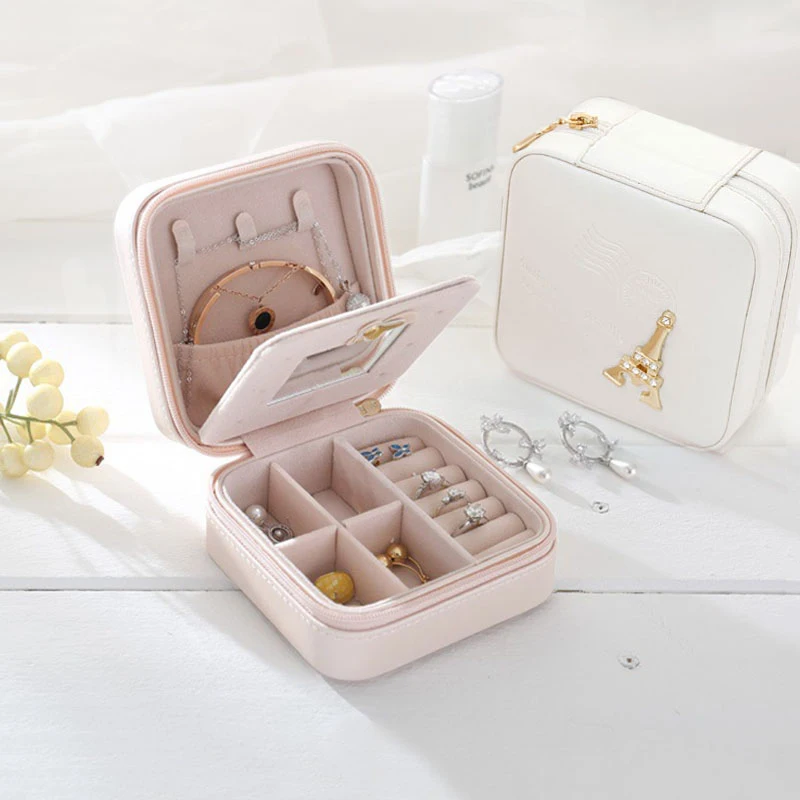 

2018 Hot Sale Creative Travel Portable Jewelry Box Earrings Chains Accessories Container Receiver Of Small Leather Storage Bags