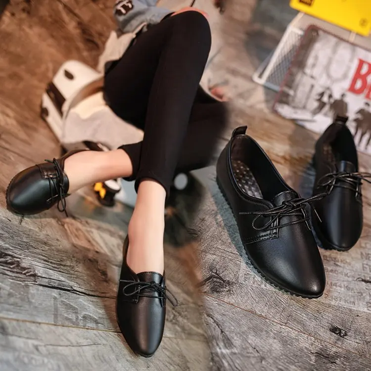 Женская обувь на плоской подошве; милые женские белые водонепроницаемые мокасины; женская обувь на шнуровке; весенняя женская обувь на плоской подошве; Цвет Черный; zapatos mujer