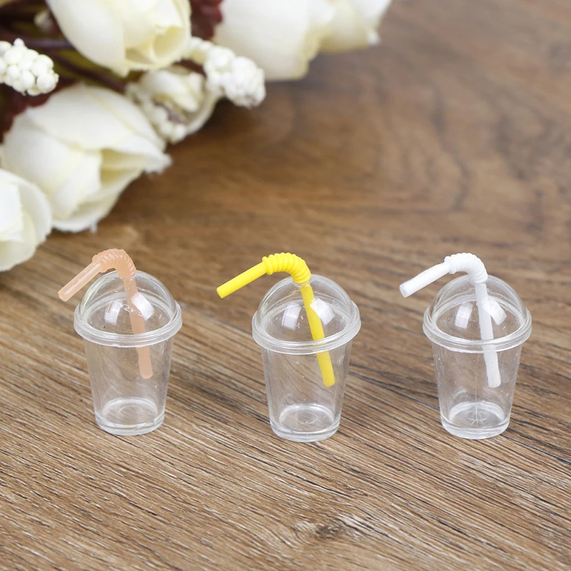 

Wholesale 2Pcs/Lot mini milk tea cup with straw simulation drink Food Drink Beverage Toy Decoration model toys 1:12 Dollhouse