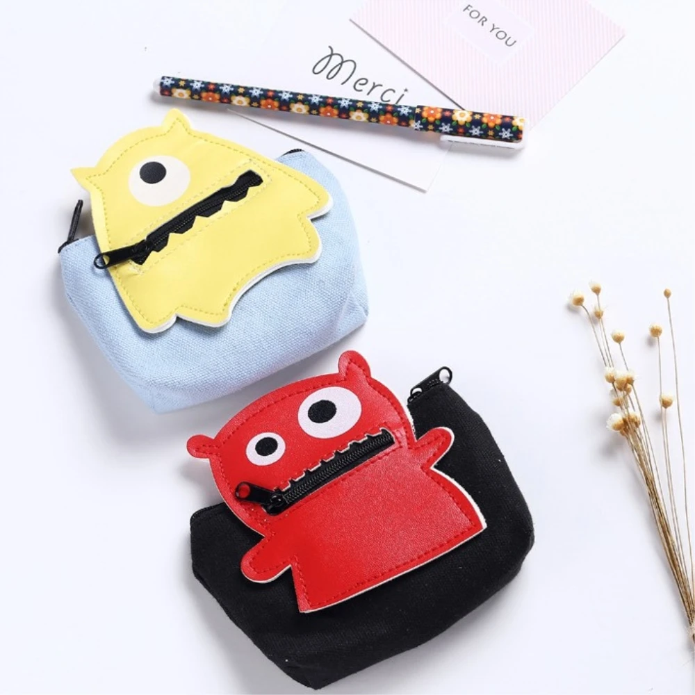 

PACGOTH 2017 New Lovely Cute Carton little monster 4 Patterns Coin Purse Money Keychain Bag Card Holder for Girls kids' gifts