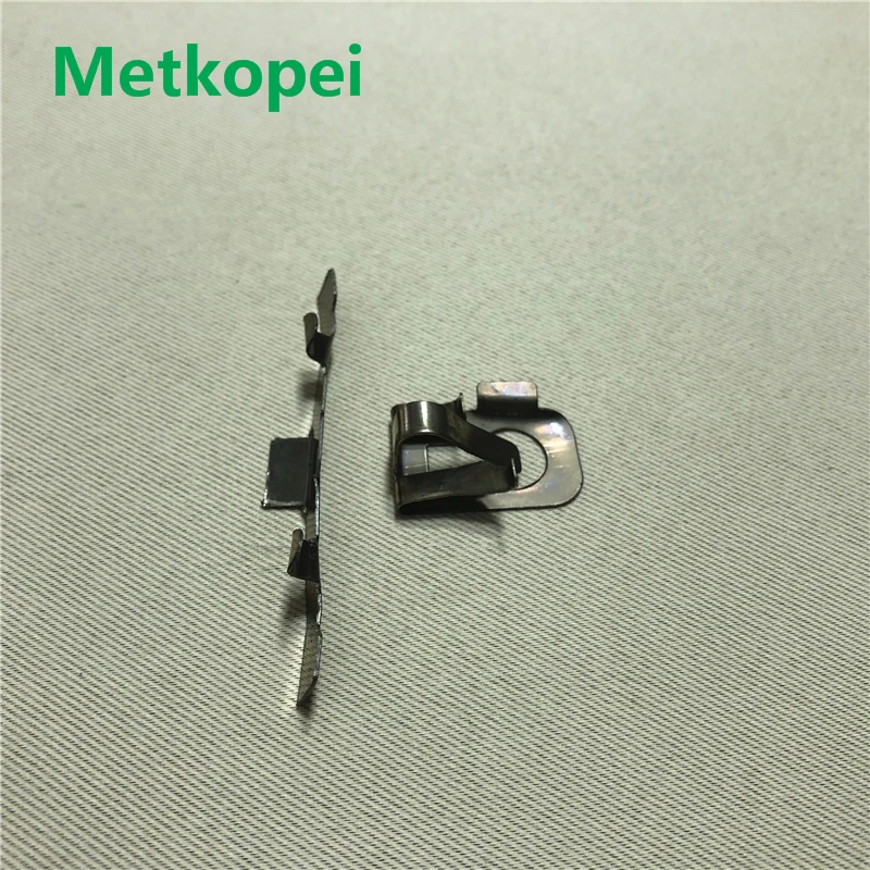 GN125  rear pump brake pad lock (3)
