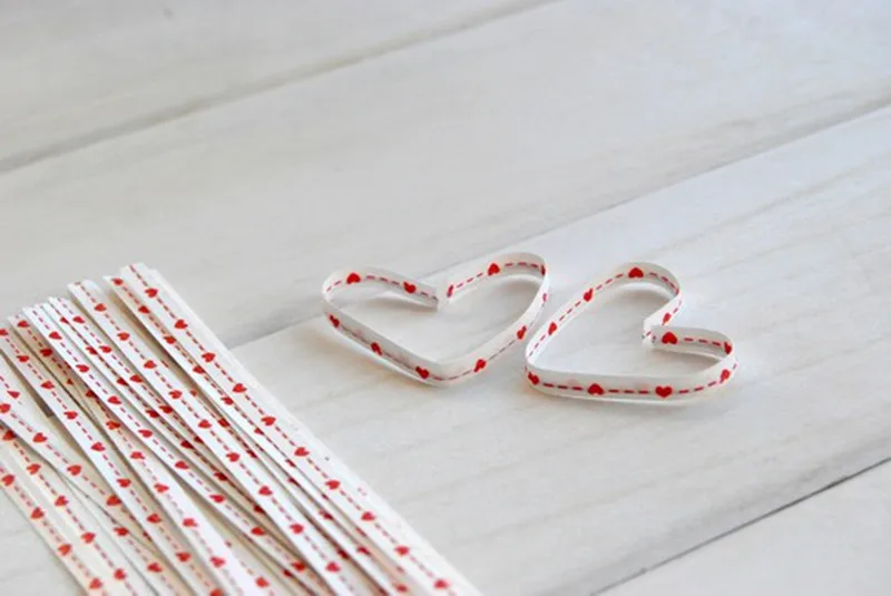 

(300pcs/lot) Sweet Heart Twist Ties for Gift Packaging Seal Length:10.2cm