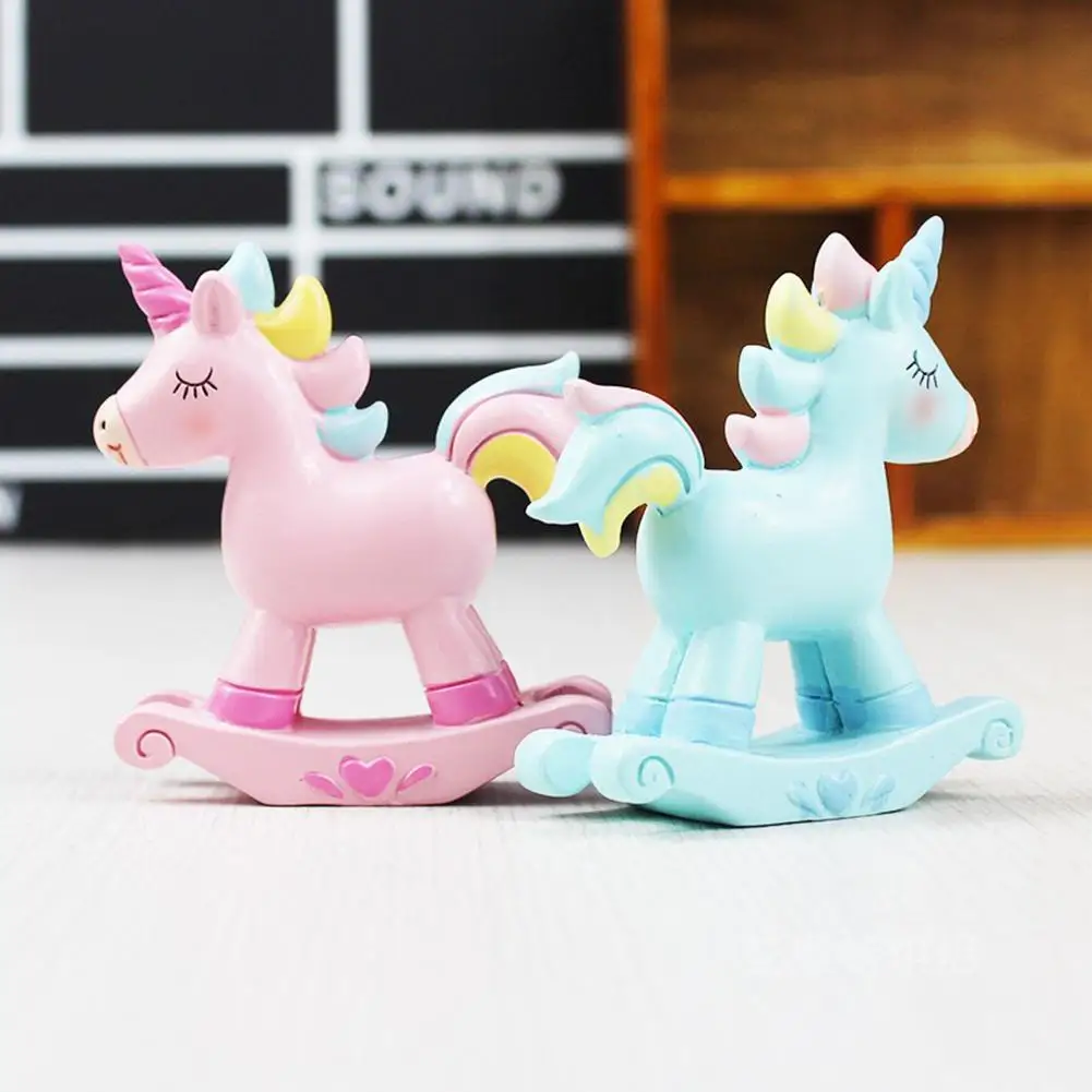 

1pcs Rainbow Rocking Horse Baking Cake Decoration Home Small Decoration Resin Crafts Decoration Home Cake Decor