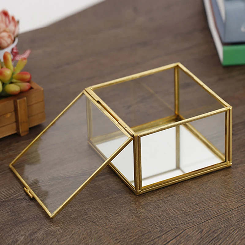 

glass metal Retro Phnom Penh Glass Transparent Jewelry Box Jewelry storage box Square Desktop cosmetic storage box