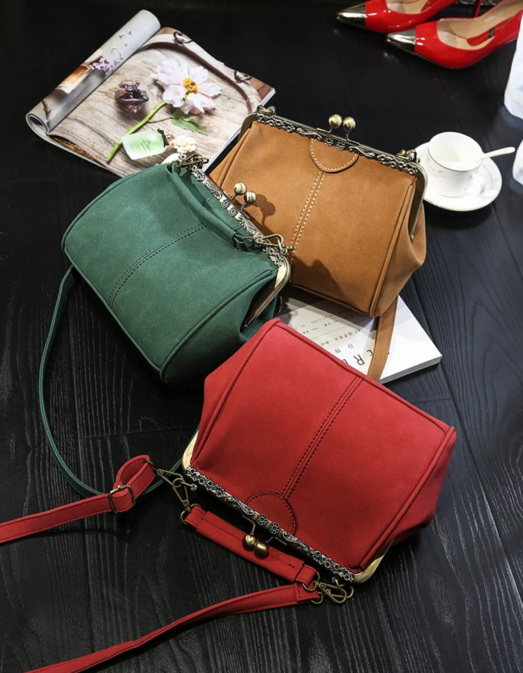 Women PU Leather Purse Retro Fashion Top Handle Handbag Kiss Lock Crossbody Shoulder Bag for Ladies (20)