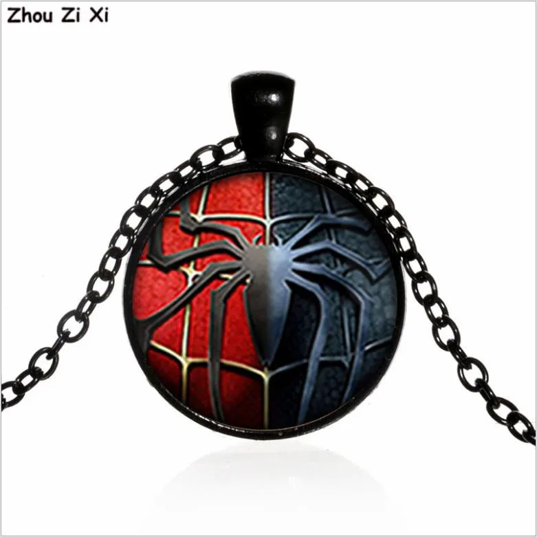 

Metal Marvel Avengers Captain America Shield Keychain Spider man Iron man glass collar necklace Toys
