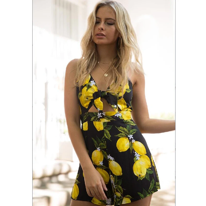 Sexy V-Neck Print Women Jumpsuit Sleeveless Short Backless Bow Female Jumpsuit 2019 Summer Beach Style Pants Fashion Clothing Sexy V-Neck Print Women Jumpsuit Sleeveless Short Backless Bow Female Jumpsuit 2019 Summer Beach Style Pants Fashion Clothing