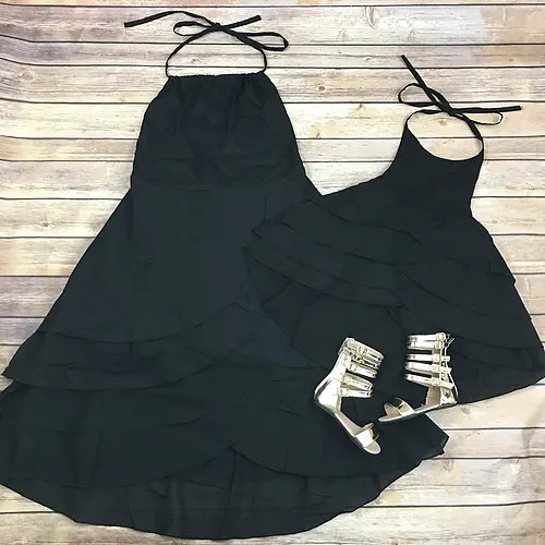 

Sandy Beach Dress Mommy and Me Mother Daughter Dresses Backless Mom and Daughter Dress Clothes Family Look Matching Outfits Set