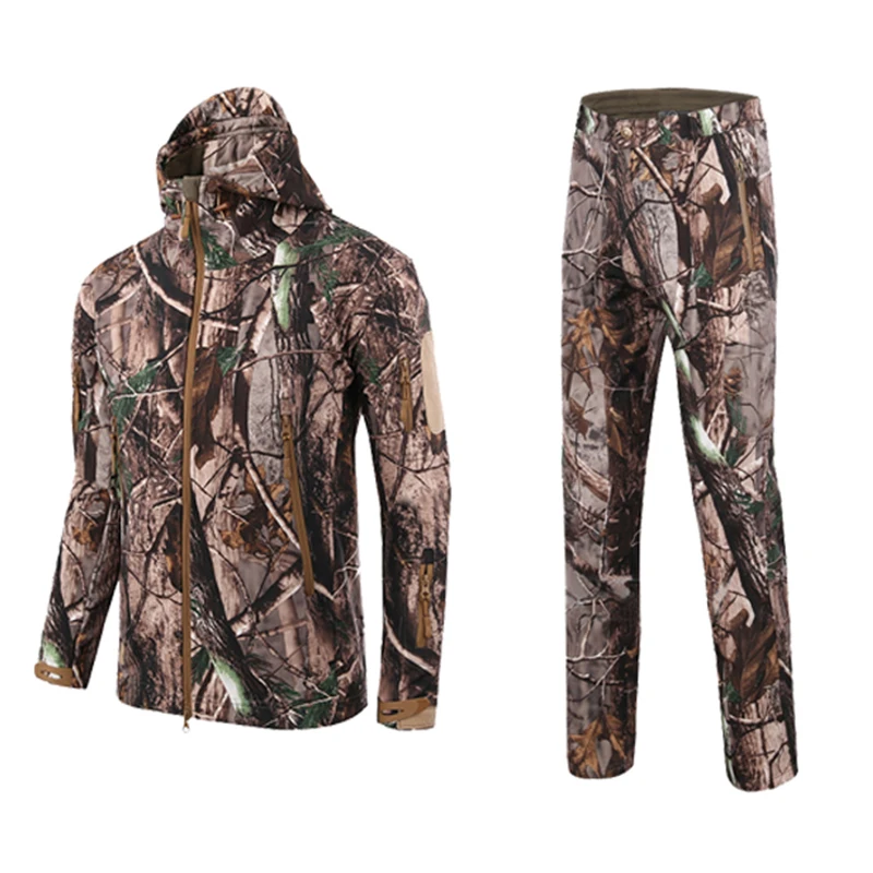 Realtree e roupas de Caça Prova de Vento Impermeável com Capuz ao ar Livre Camuflagem Tubarão Pele Soft Shell Respirável à Caça e caminhadas Ternos