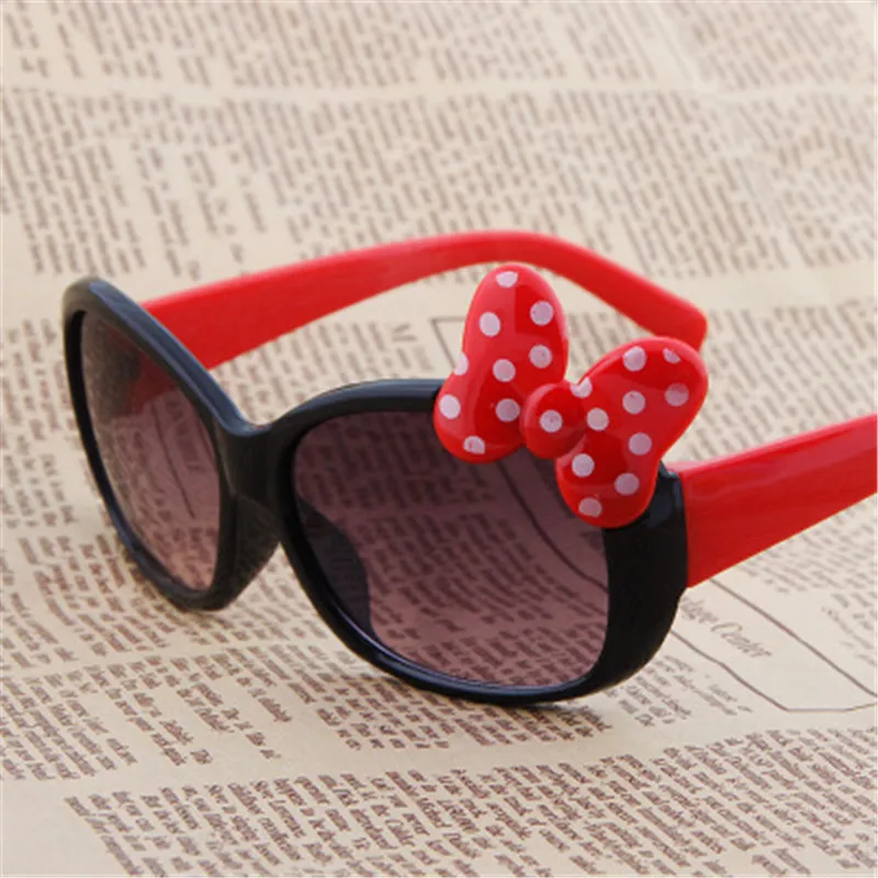 boys and girls cat eye Kids sunglasses new high-end fashion brand children's goggles bow color children's glasses UV400