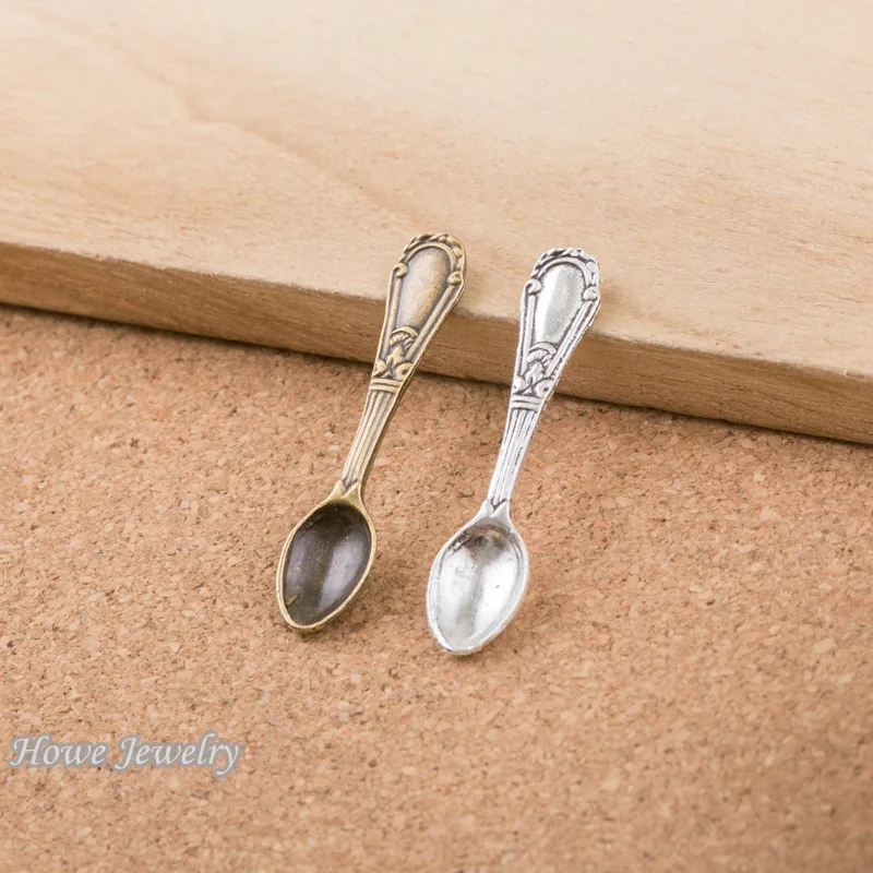 50pcs Vintage spoon charm Fit earring Bracelets Necklace DIY Metal Jewelry Making D036 50pcs Vintage spoon charm Fit earring Bracelets Necklace DIY Metal Jewelry Making D036