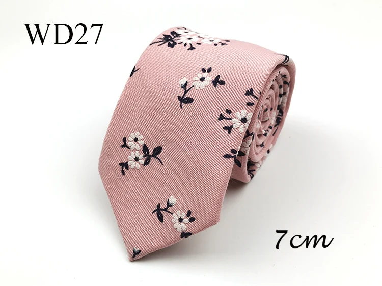 WD necktie 27