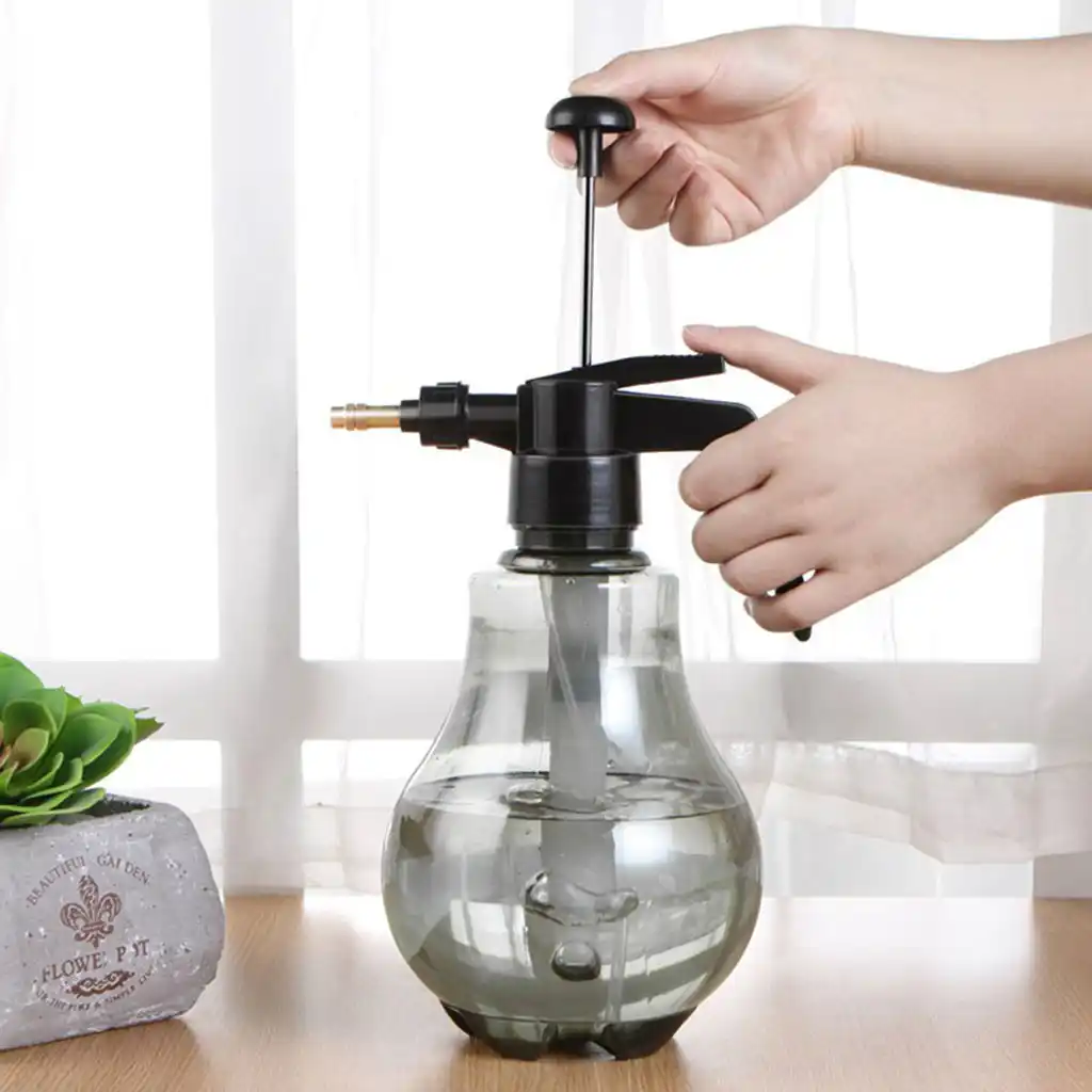 Multifunction Garden Water Pressure Sprayer Portable Spray Bottle Garden Water Pressure Sprayer