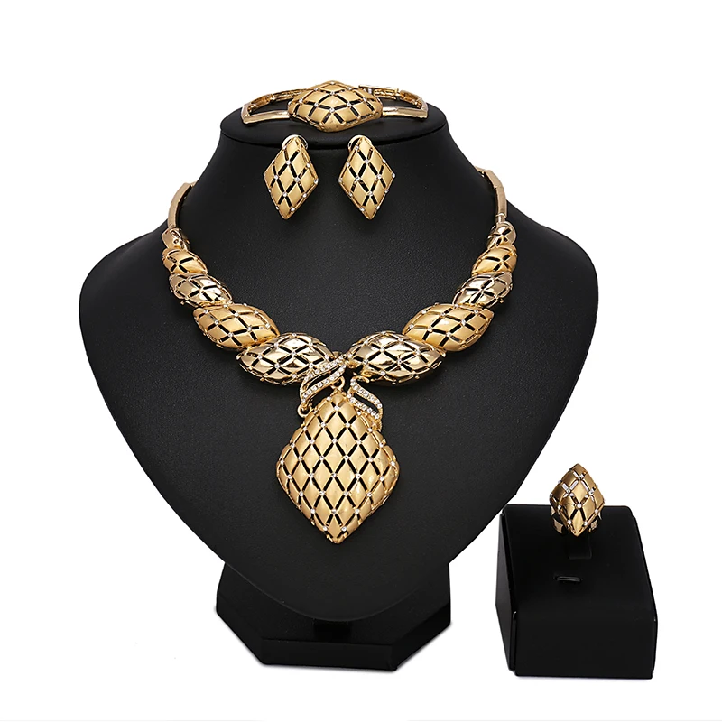 

Fashion New Fashion Bridal jewelry sets Dubai Gold-color Costume Big Jewelry Set Design Nigerian Wedding African Beads Jewelry