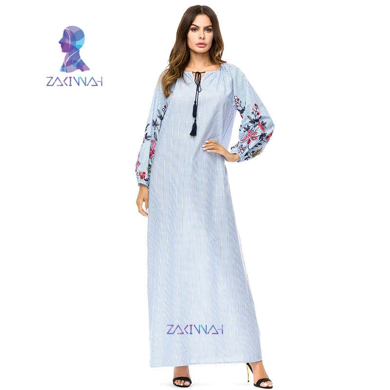 

Flowers Embroidery Striped Abayas For Women Long Sleeve Maxi Muslim Dress Arab Dubai Islamic Clothing Ladies Plus Size Robe