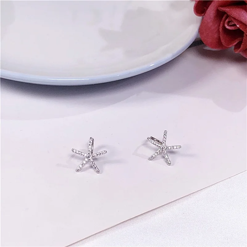 

Refreshing Designer Sparkling Zircon Starfish Stud Earrings Real 925 Sterling Silver Elegant Earrings for Women