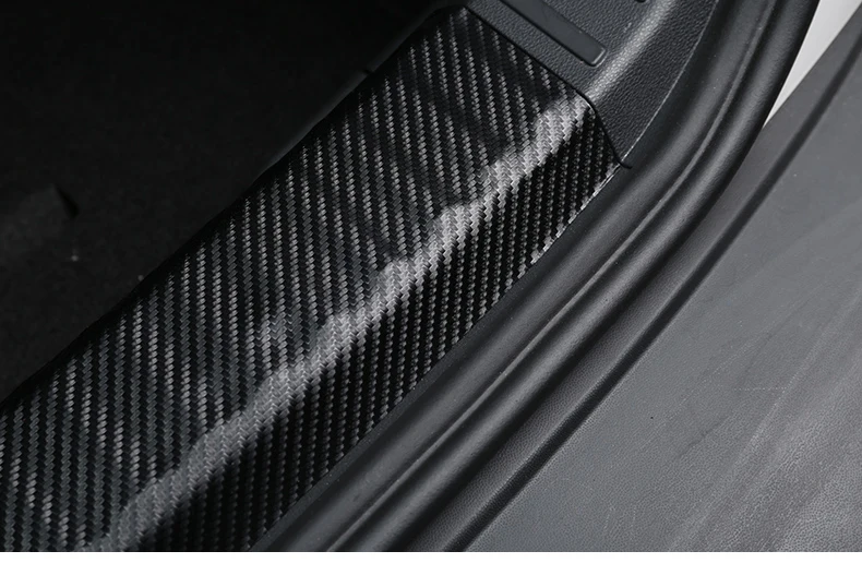 Lsrtw2017 волоконно-кожаная Накладка на порог багажника автомобиля защитная наклейка для Skoda Kodiaq интерьерные молдинги аксессуары