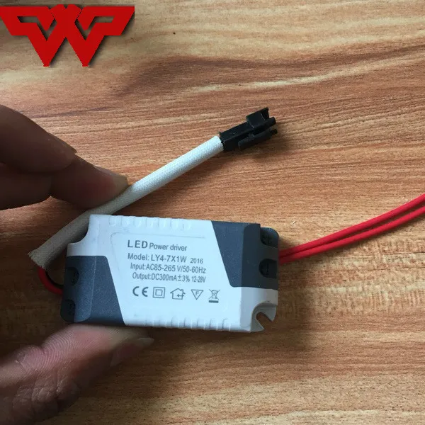 

12V 4-7W Power Supply AC/DC adapter transformers switch for LED Strip RGB ceiling Light bulb Driver Power Supply 85V-265V