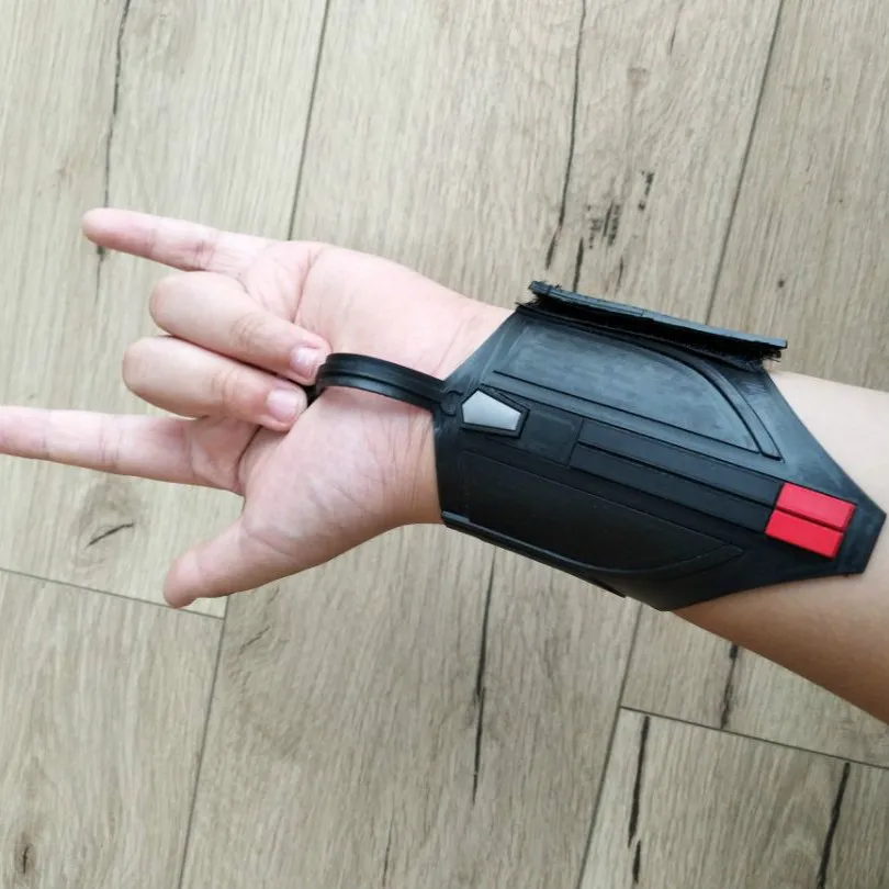 

2019 New for Movie Spider-Man Catapult Weapon Launcher Action Figure Toy Wristlet Cosplay Weapons Props Wrist Guard