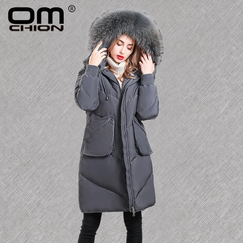 OMCHION Plus Size Chaqueta Mujer 2018 Nature Raccoon Fur White Duck Down Winter Coat Women Thick Warm Mid-Long Loose Parka QY06