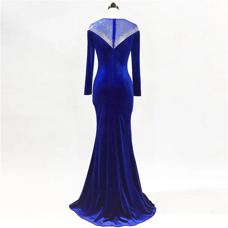 9393375457_941348734