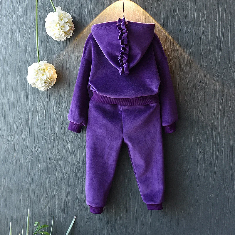 9555549866_1870743291