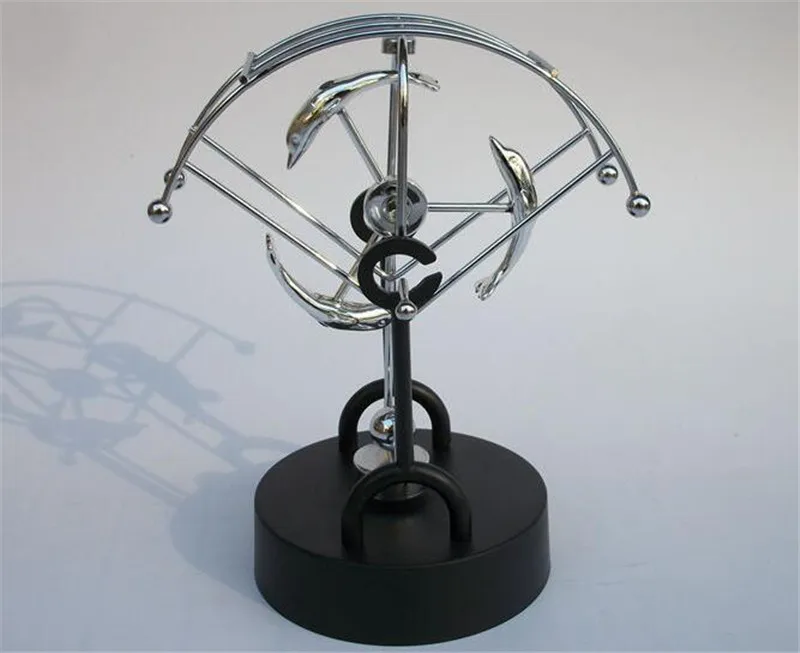 

2018 Dolphin Shape Newtons Cradle Steel Balance Balls Physics Science DIY Home Decoration Accessory Swing Pendulum ball Desk toy