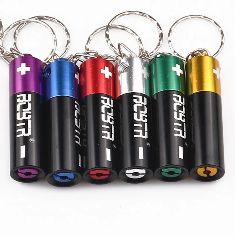 

Keychain Small Pipe Portable Metal Smoking Pipe Pendant Tobacco Pipes Herb for Smoking Smoking Accessories Men's Gift
