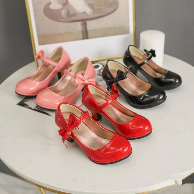 

Children Princess Shoes for Girls Sandals High Heel Patent Leather Bow Shoes Enfants Fille Female Party Dress Shoes