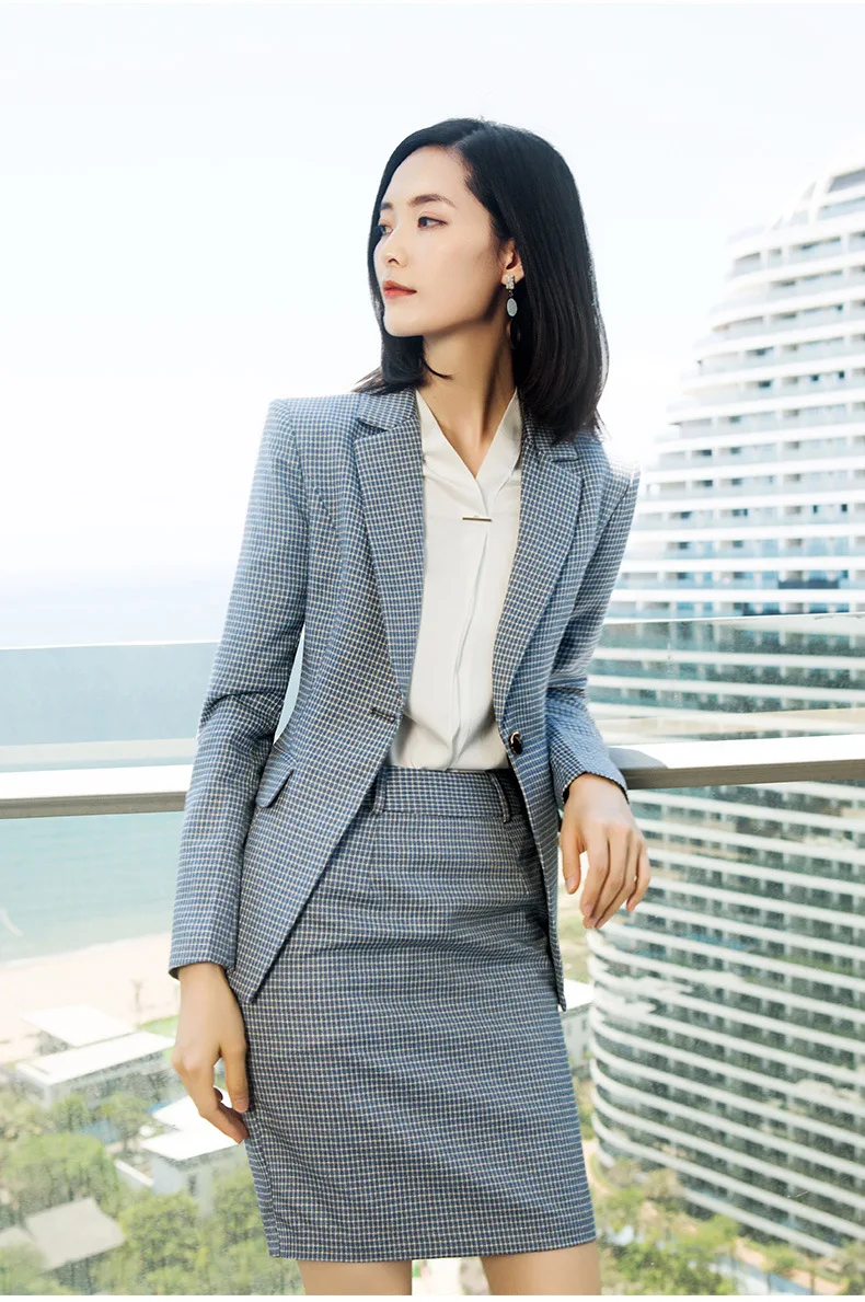 9207685111_228867085