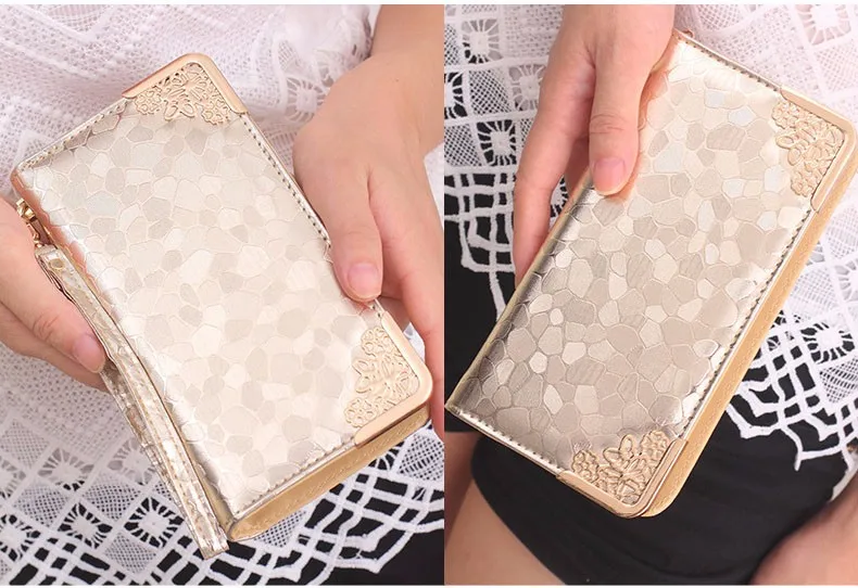 2704088601_1402800313