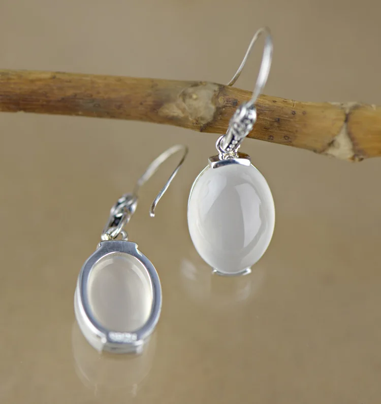 2897222467_985256804