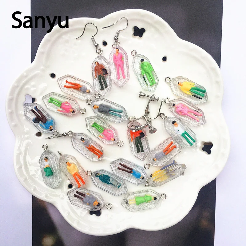 

New Fashion Creative Funny Colorful Mini Figures Drop Earrings for Women Girls Irregular Transparent Geometric Humanoid Brincos