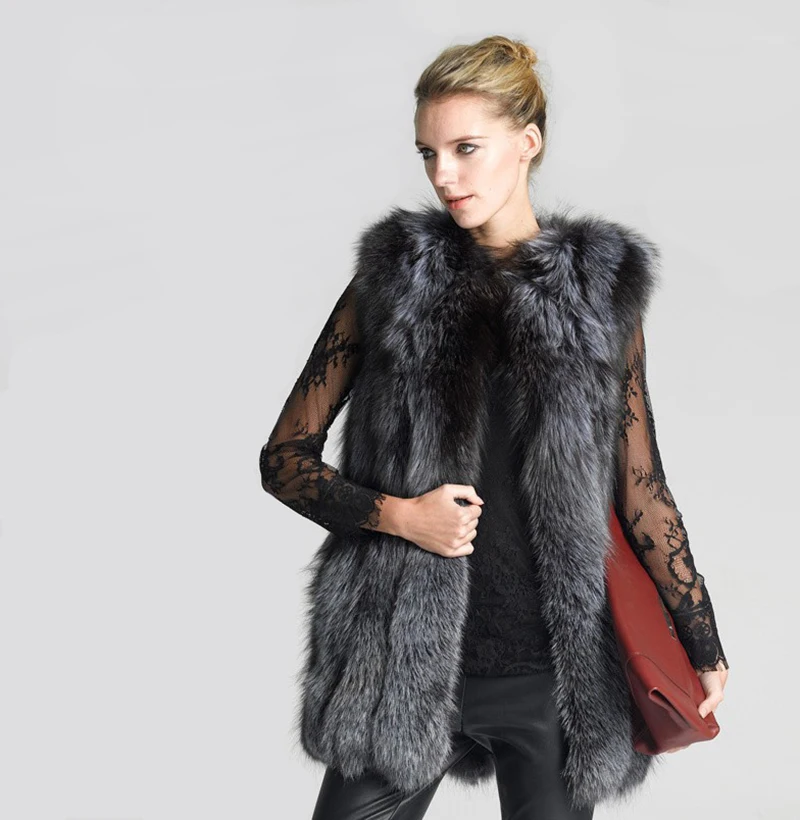 2598906130_1908192801