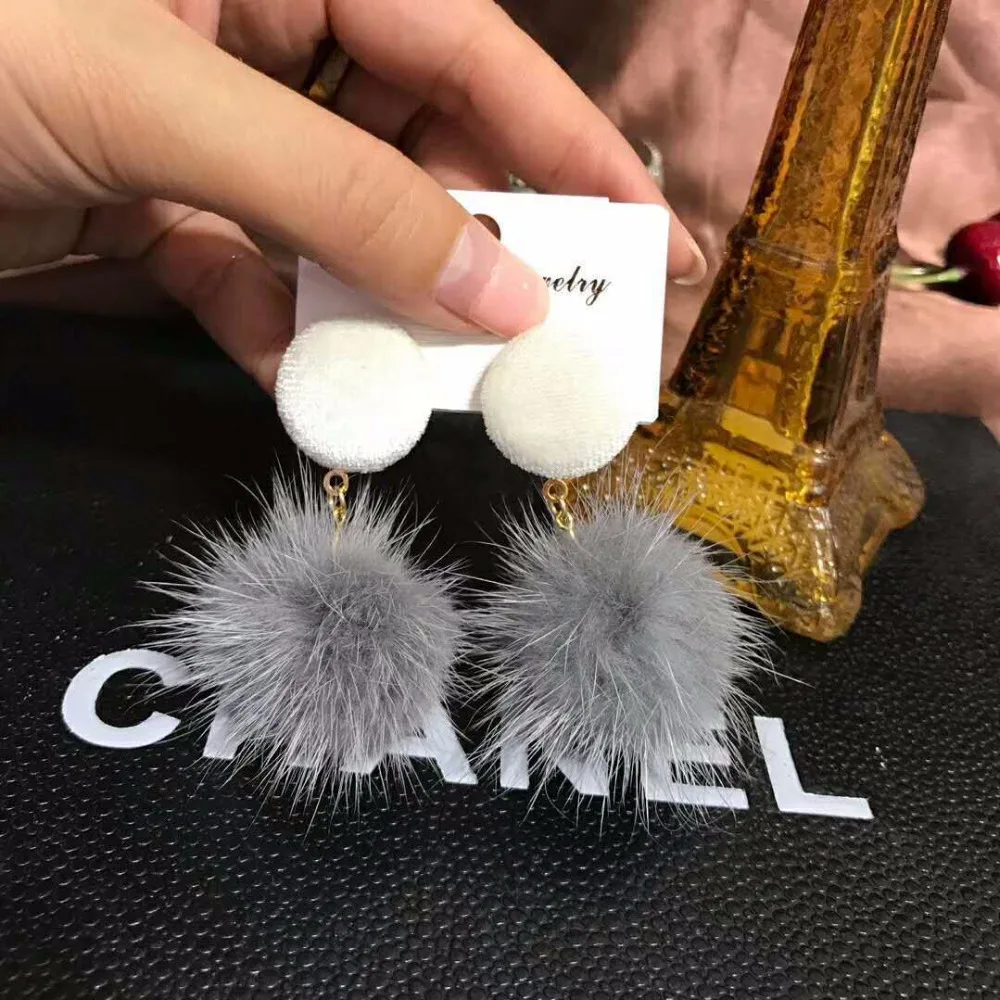 5851438663_1504473921