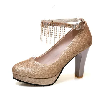 

The new spring 2018 fashion sequins diamond waterproof Taiwan cingulate size code 31-46 bride shoes 18129