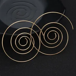 Elegant Fish - Shaped Handmade Minimalist Earrings (ES3351 Gold)