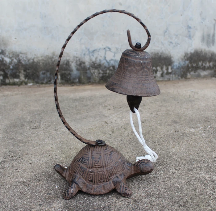 

Wrought Iron Tortoise Service Bell Rustic Antique Retro Hand Dinner Bell Hotel Restaurant Desk Table Ornaments Decoration Metal