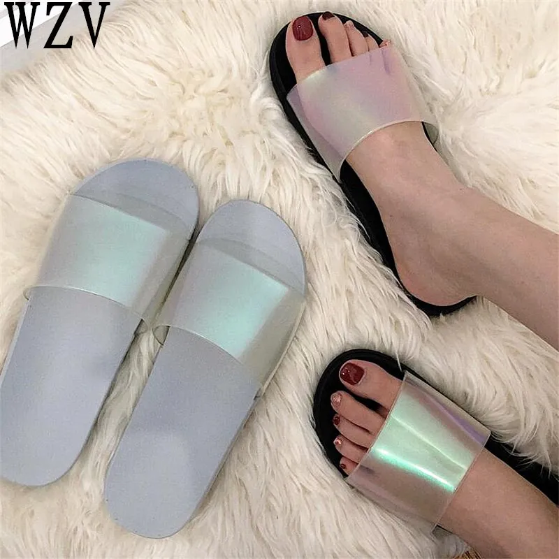 

ins style Hot laser women slipper 2019 summer Clear jelly flats sandals Comfortable soft-soled beach shoes Woman Footwear C507