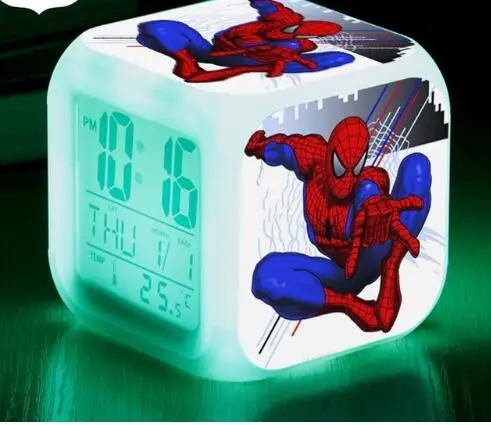 Горячие изменения Человек-паук 7 цветов цифровые часы Человек-паук светодиодный будильник милый мультяшный ночной Светильник Будильник для детей - Цвет: Зеленый