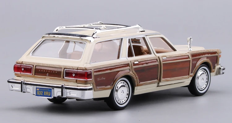 Высокая имитация ретро классический автомобиль, 1:24 Масштаб сплава Chrysler LeBaron, коллекция металлическая модель, вагон игрушки