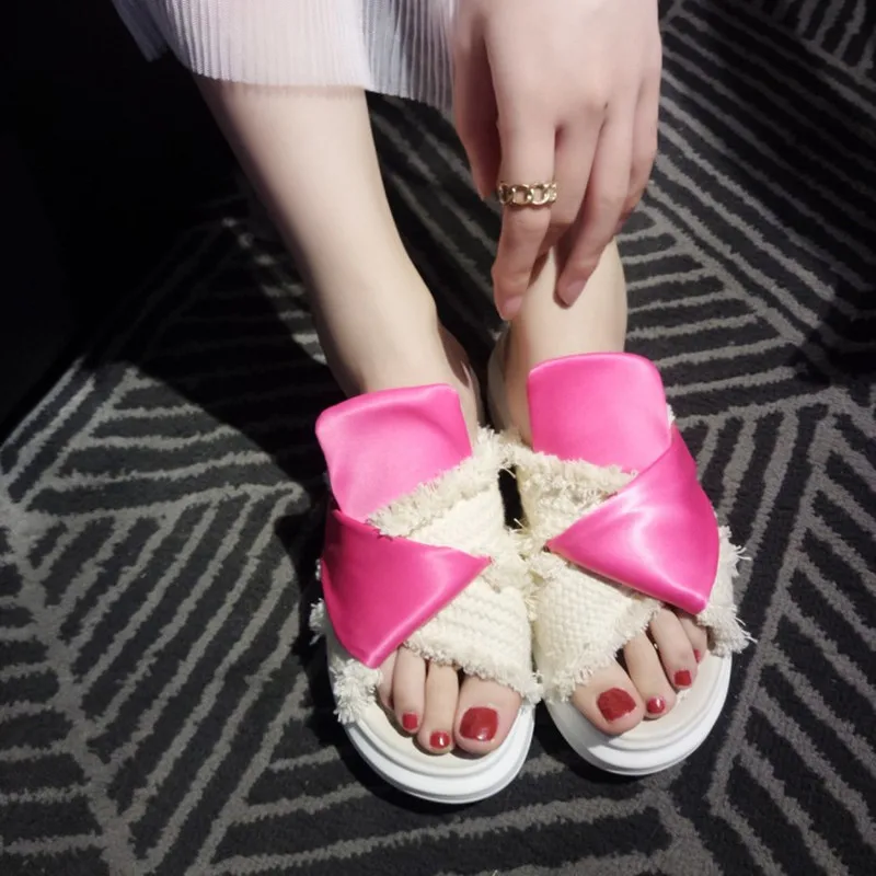 

High Platform Demin and Silk Slippers Gilr's Sweet Bow Casual Outdoor Slippers 2017 Mixed Color Pantoffeln Fringed Shoes Woman