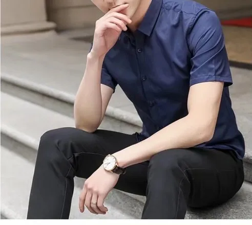 

2019 Summer solid color men's short-sleeved shirt, hot-free slim , work, solid color shirt
