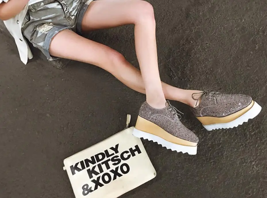 

Spring and Autumn new drill leather low square head thick bottom shoes