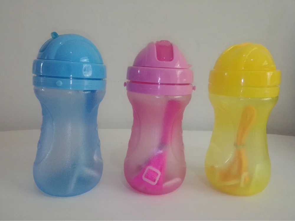 

1PC 3 Colors Water Bottles Straw Kettle 450mL American Children kids Learn To Drink Water Bottle KM 3117