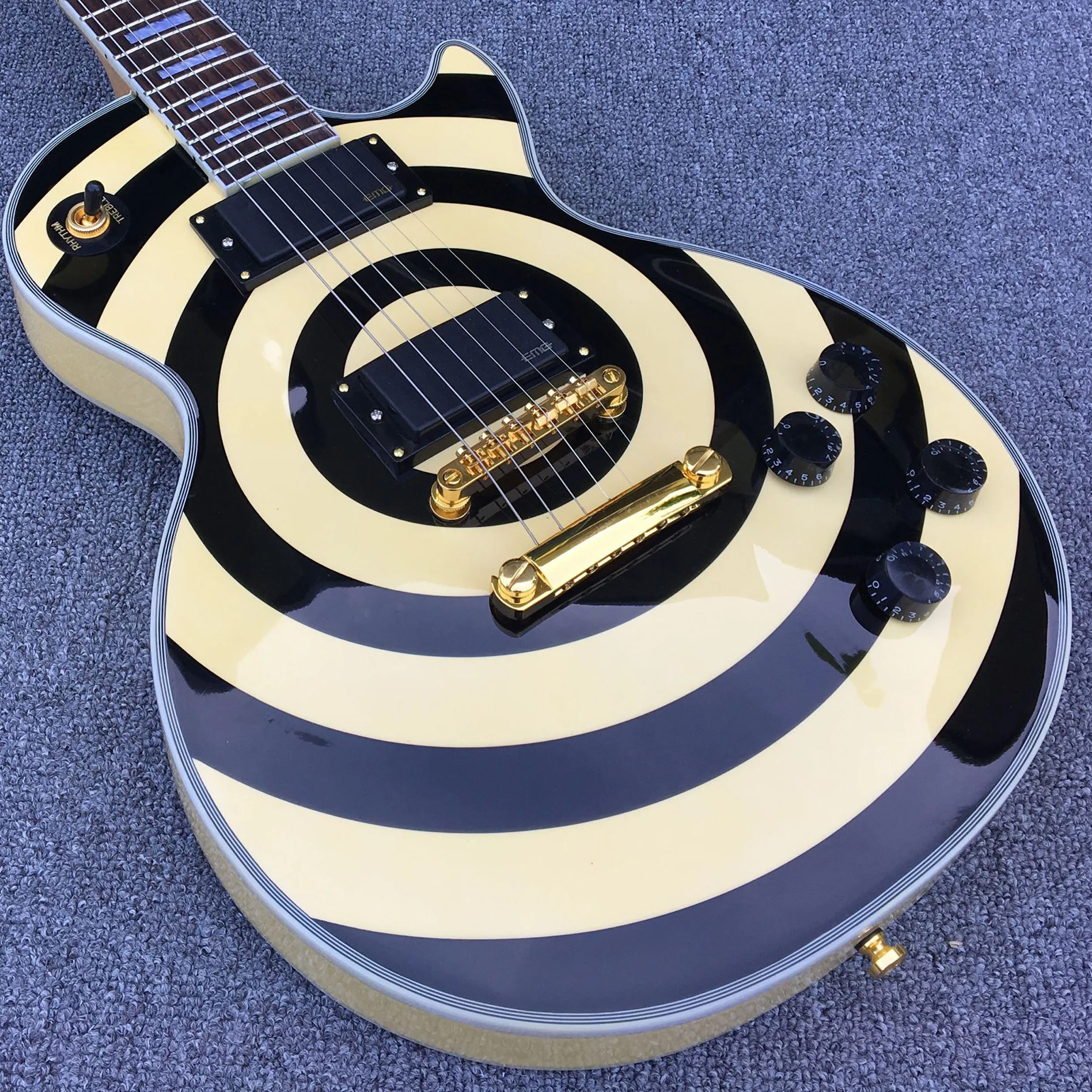

electric guitar