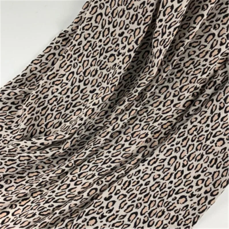 

150cm*100cm Chiffon printed fabric fairy small fresh thin section printed skirt fabric clothing summer new beautiful GD43