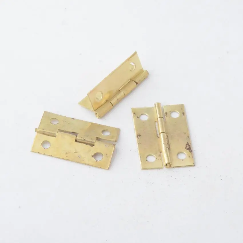 

Free Shipping 50pcs Gold Tone Hardware 4 Holes DIY Box Butt Door Hinges (Not Including Screws) 24x16mm J3016