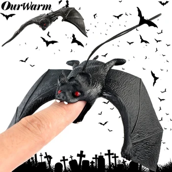 

OurWarm Halloween Lifelike Fake Bat Hanging Scene Prop Trick Toy Pendant Backdrop DIY Halloween Party Decoration Supplies